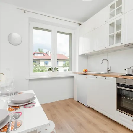Przytulny Apartament 600 M Od Bulwaru Nadmorskiego W Gdyni By Rent Like